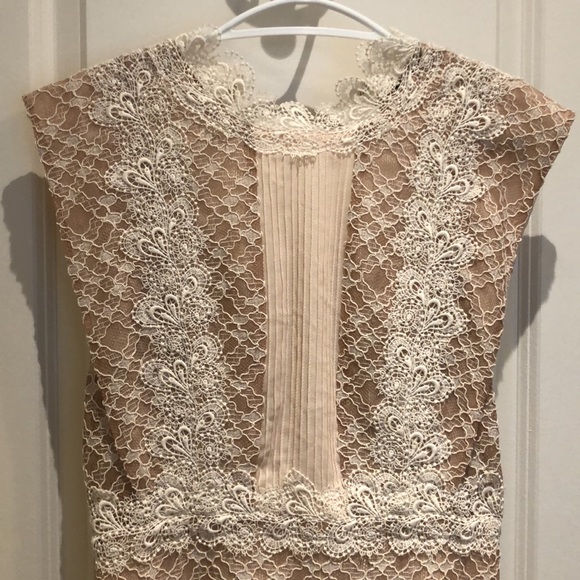 ✨SOLD✨ SANDRO Nude Peaches Lace Mini Dress - Picture 6 of 10